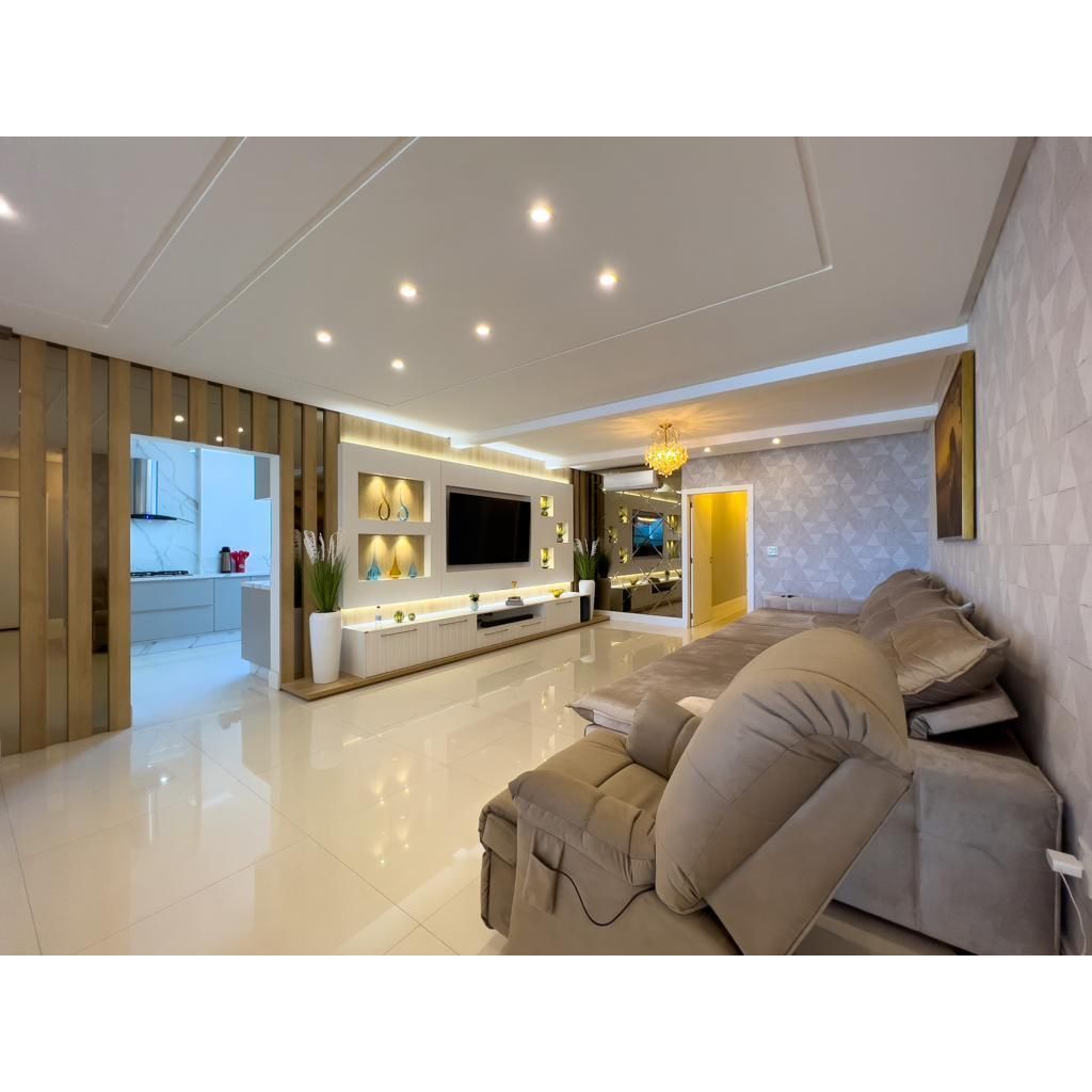 Lindo Apartamento Alto Padrão Frente a Avenida com Vista Mar Finamente Mobiliado