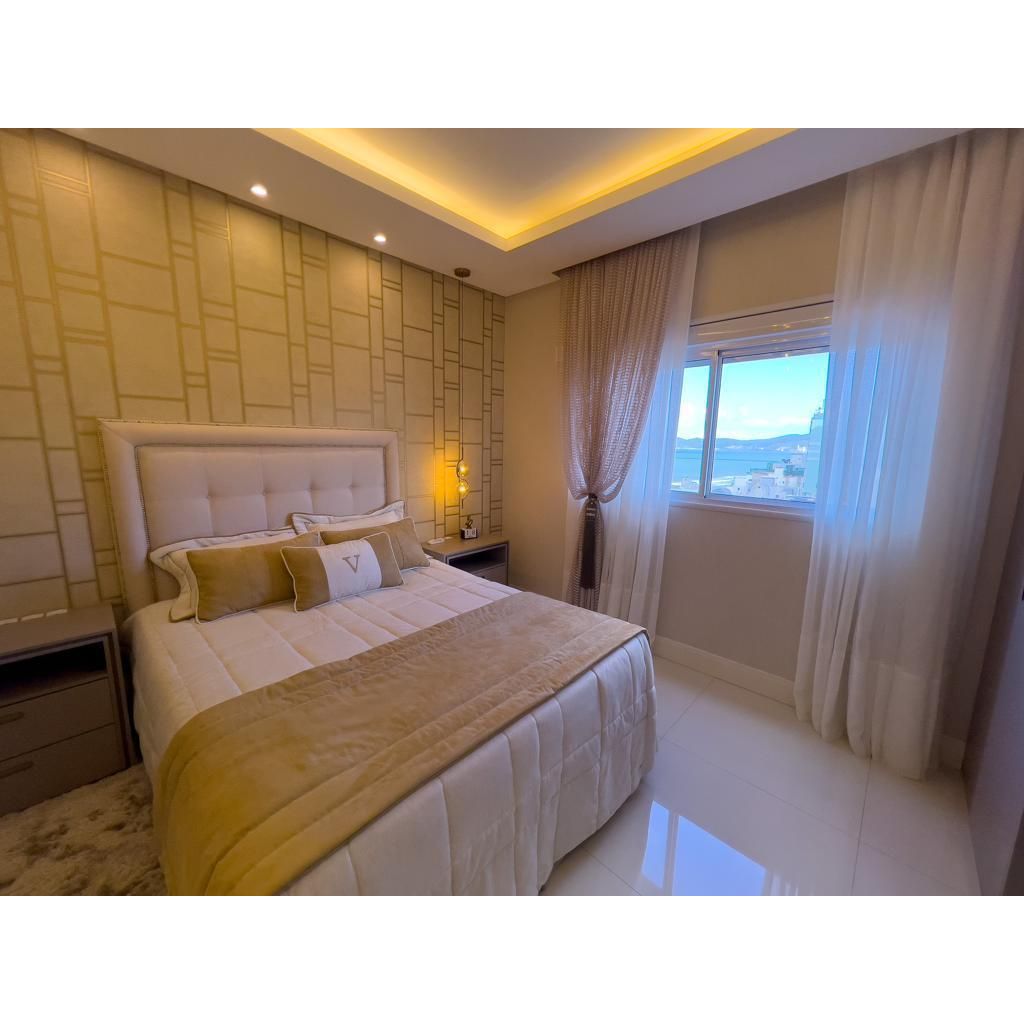 Lindo Apartamento Alto Padrão Frente a Avenida com Vista Mar Finamente Mobiliado