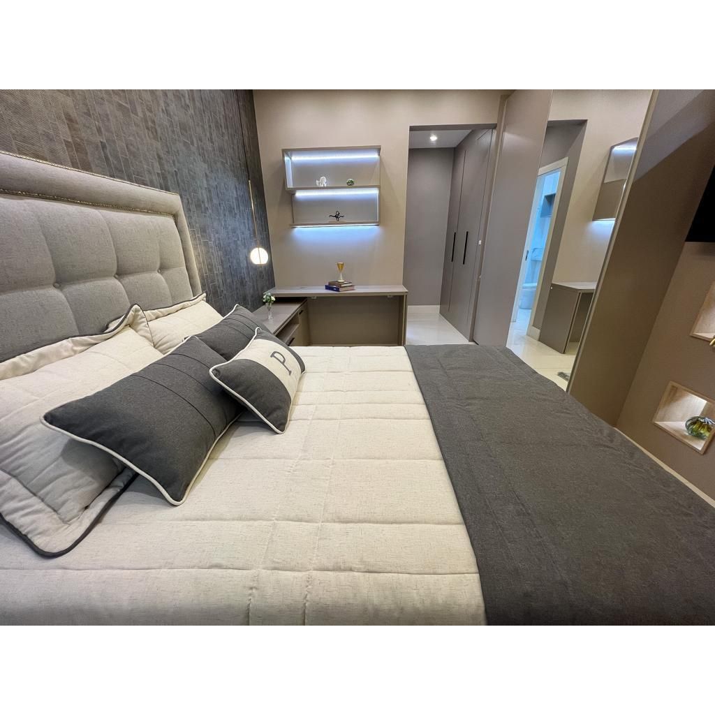 Lindo Apartamento Alto Padrão Frente a Avenida com Vista Mar Finamente Mobiliado
